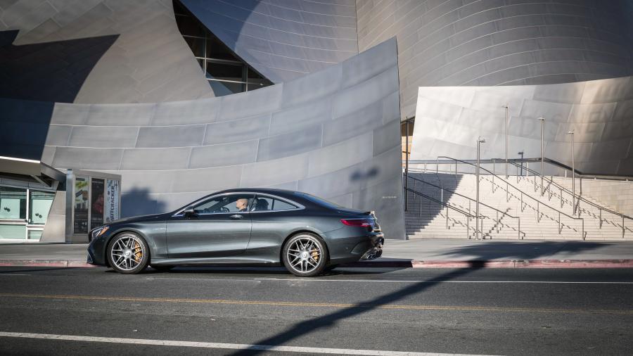 Mercedes-AMG S63 4Matic+ Coupe (C217) 2018 года  (NA) (фото 10 из 21)